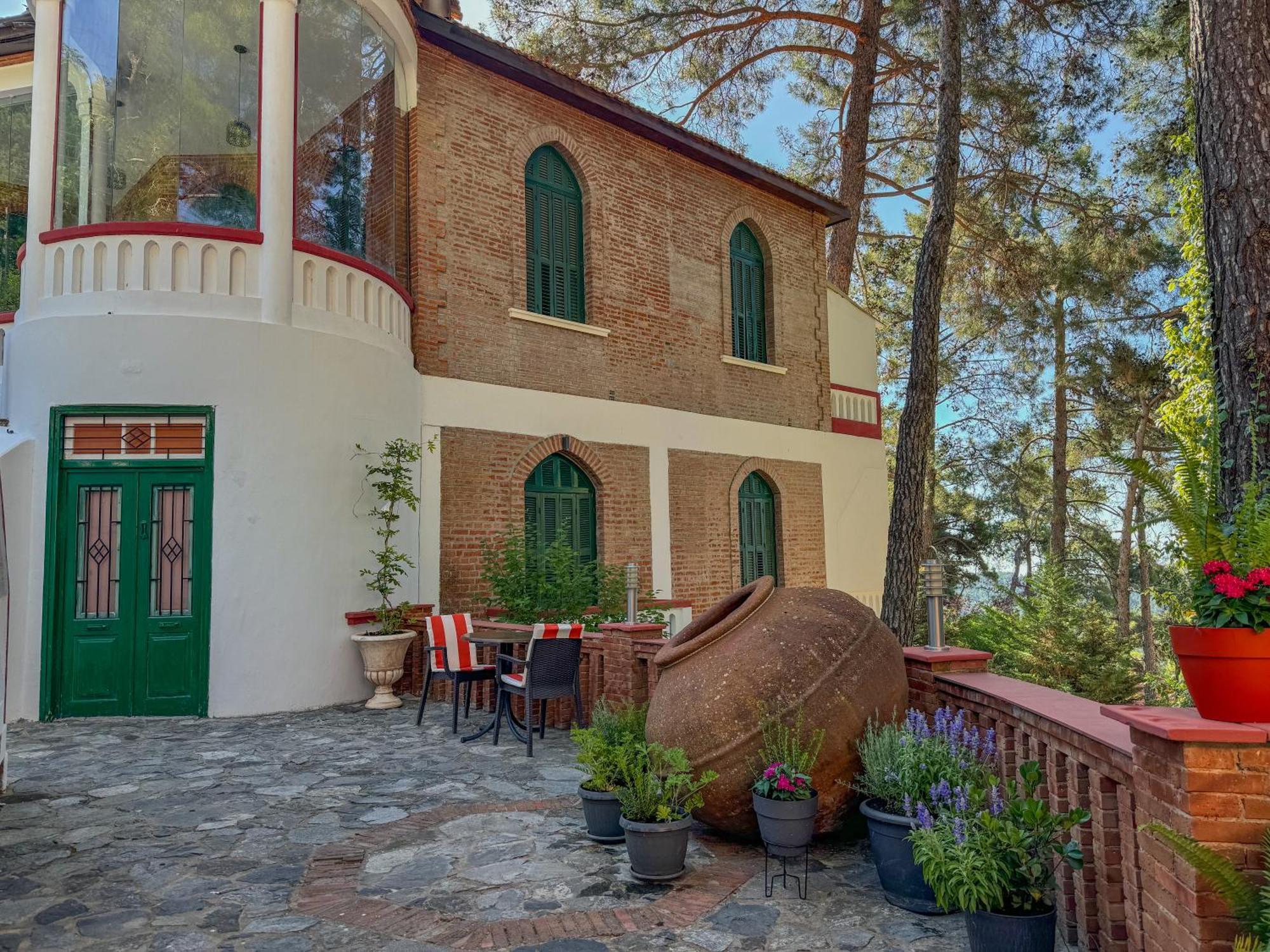 Semiramis Boutique Hotel & Spa Kato Platres Exterior photo